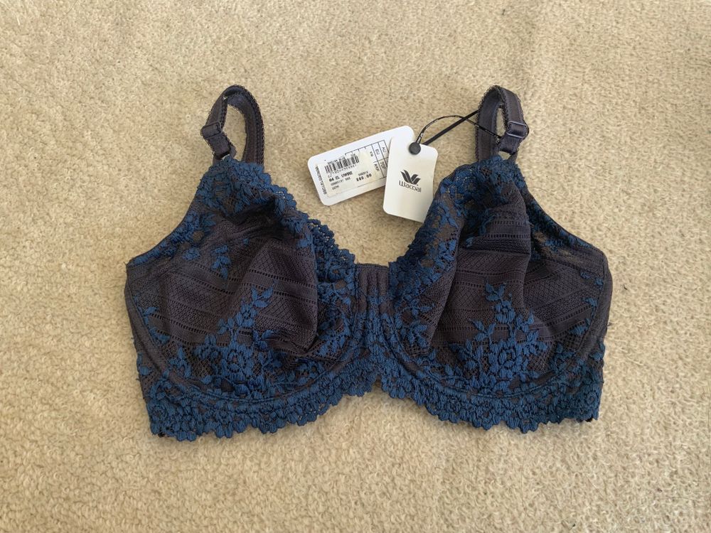 NEW lace bra