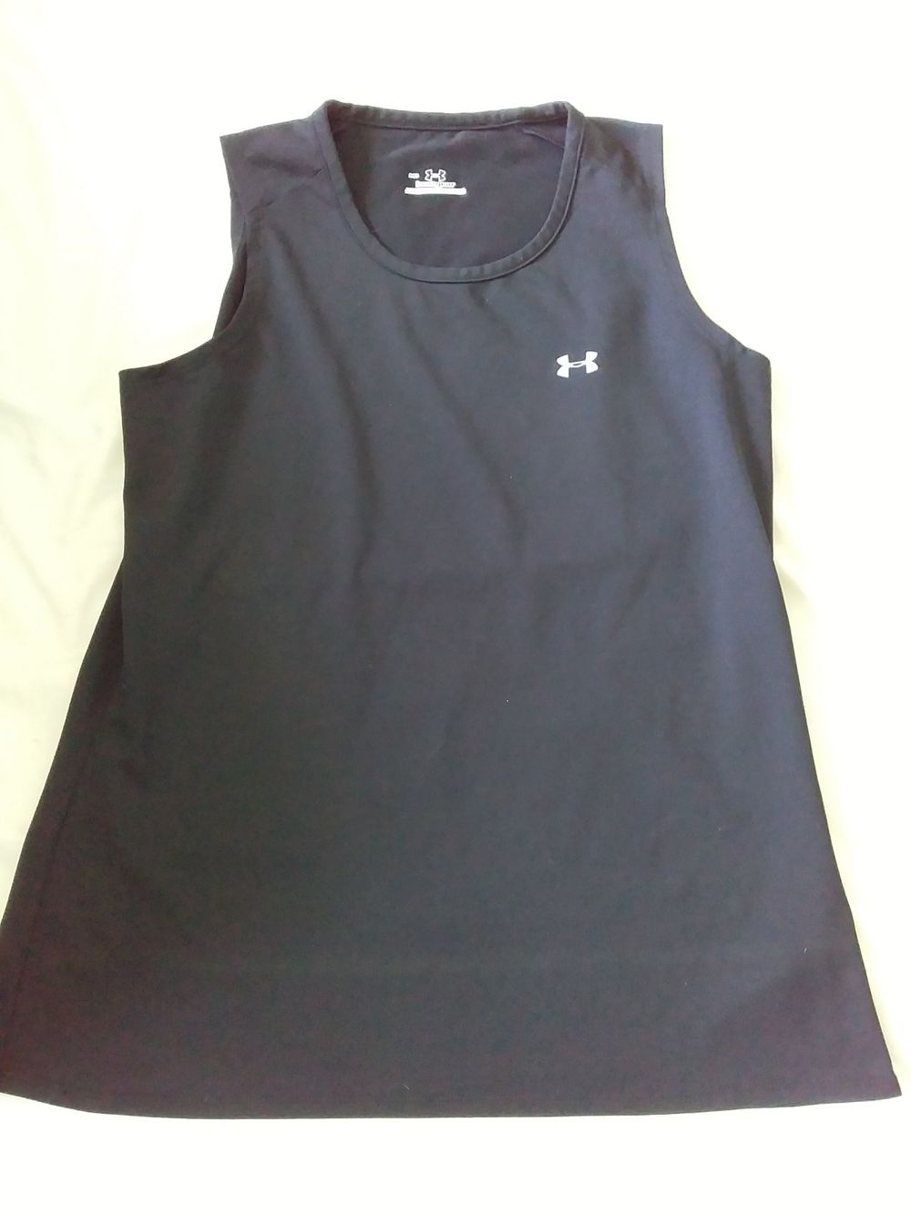 Under Armour black tank top