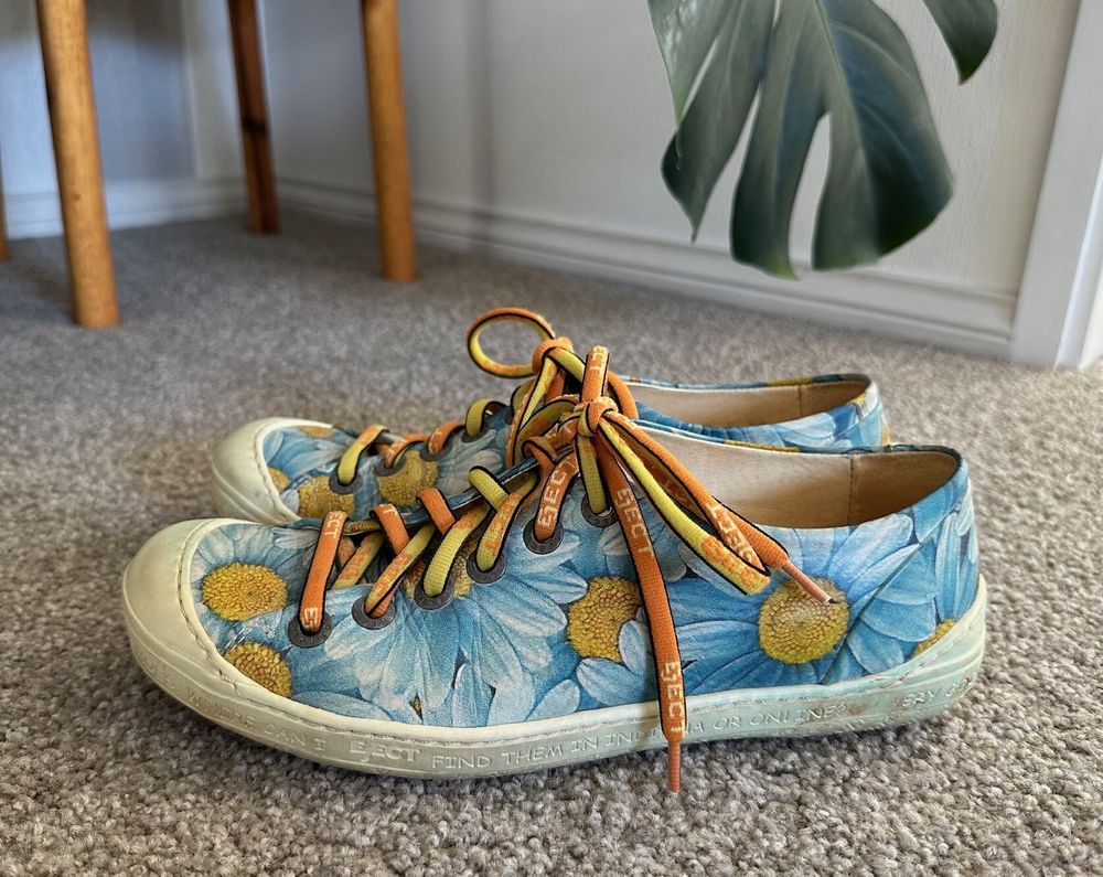 Eject Daisy Leather Sneakers