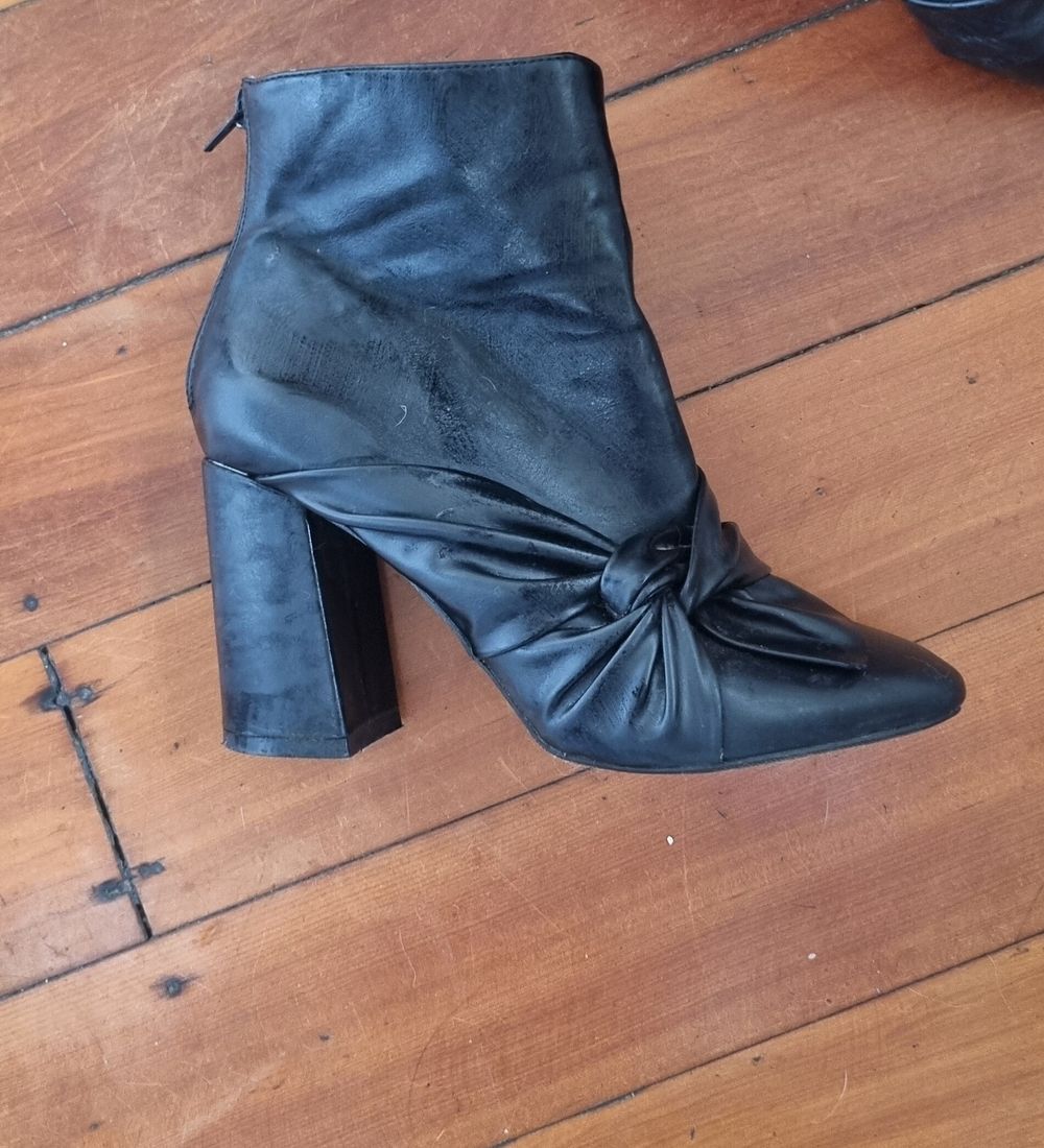 Novo boots