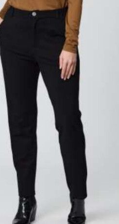 Elastic waist pant with pockets