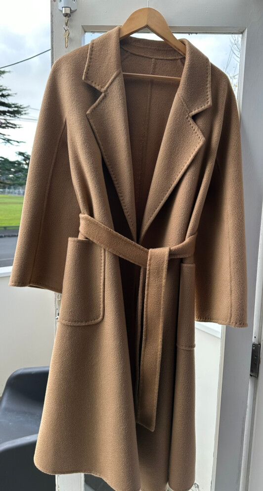 Other Cashmere Camel Coat on Designer Wardrobe