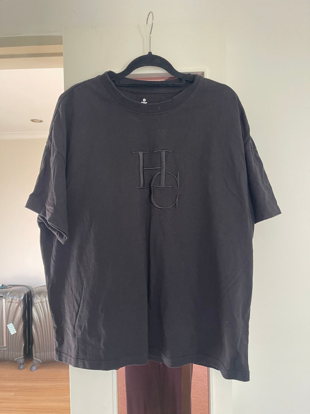 Hine Black T-Shirt