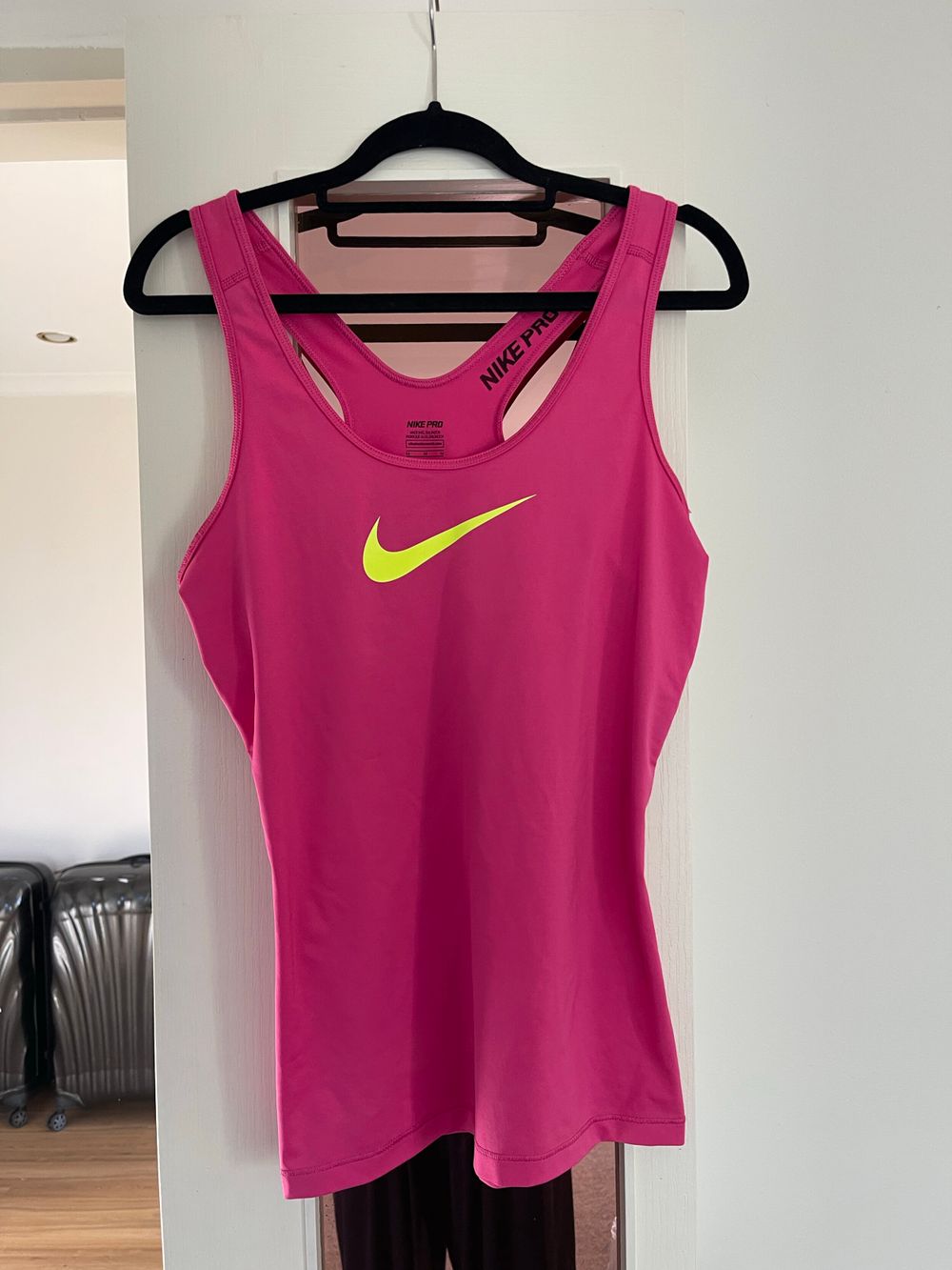 Nike Pro Pink Tank