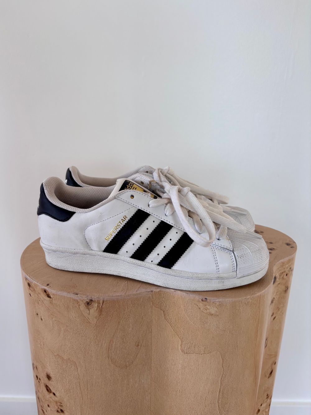 Adidas Superstar Women's Sneakers size 37