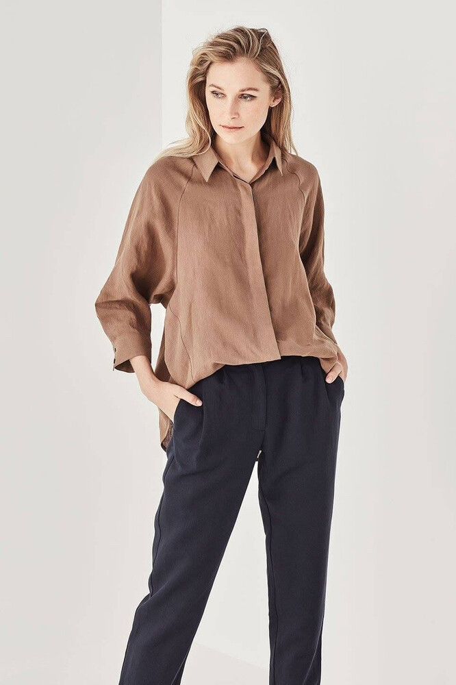 Superb Shjark Ink Blue Linen & Cotton Blend ‘Cooper’ Pants Trousers $359