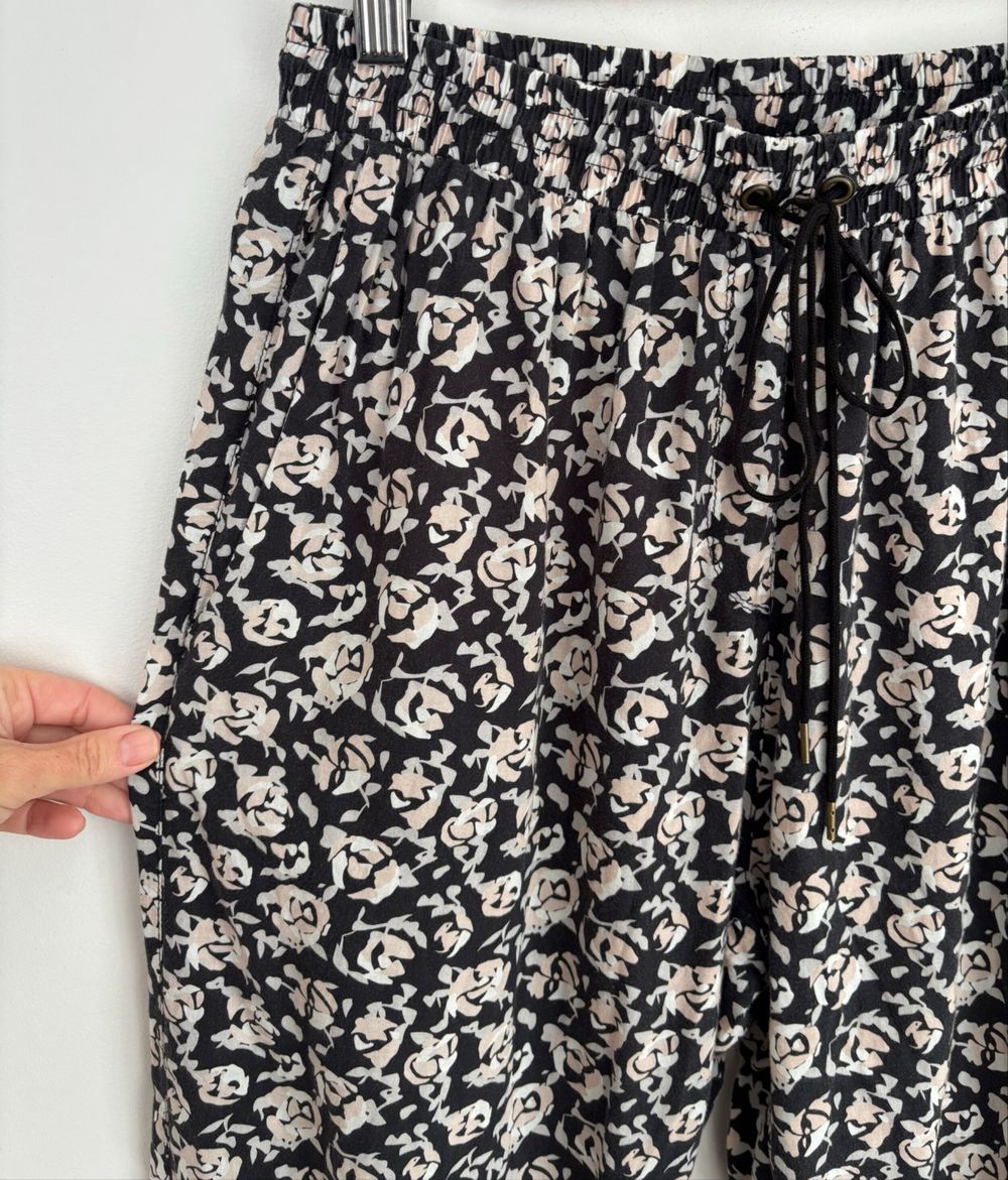 Pretty Juliette Hogan Rose Print Cotton ‘Leonard’ Pants $399