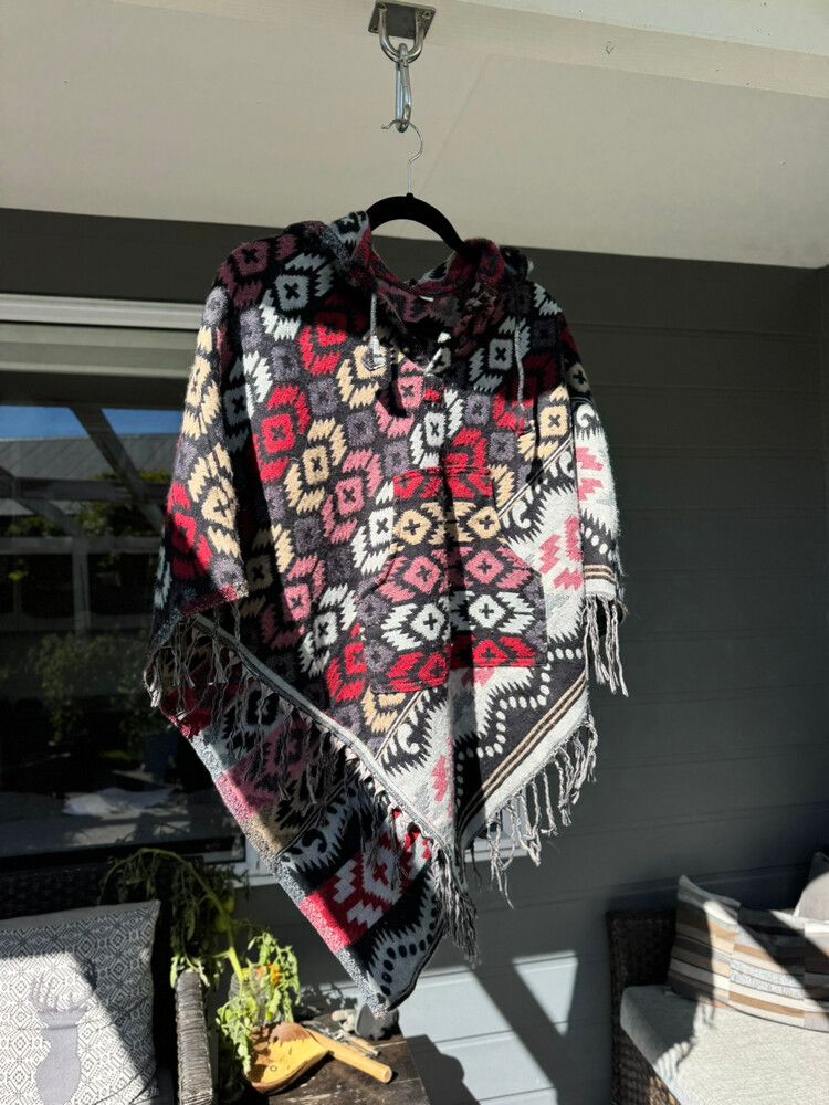 100% wool Boho Poncho with Hood and pocket