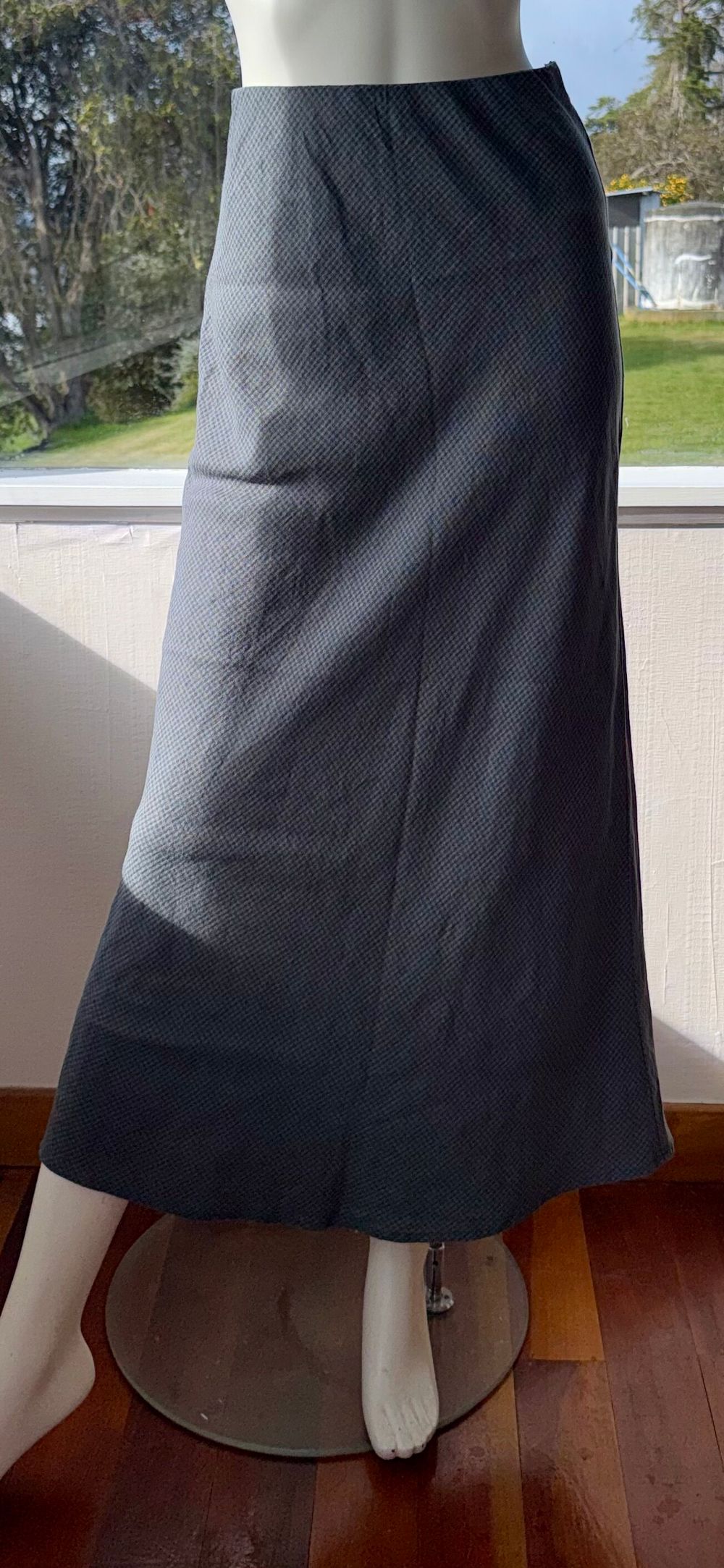 MAX Linen Maxi Skirt