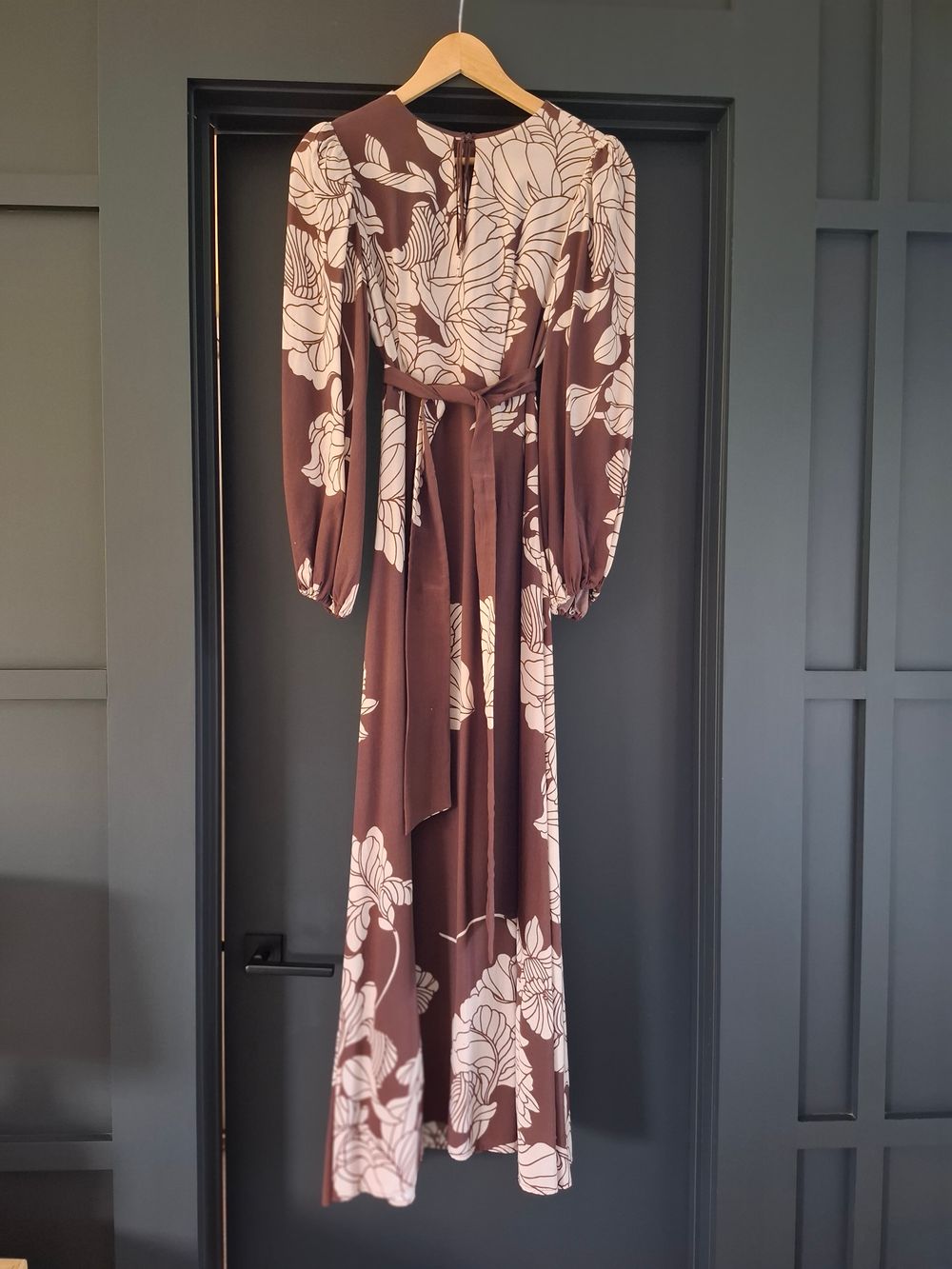 Brown Floral Long Sleeve Maxi Dress from Amelius