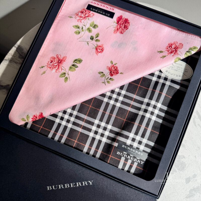 BURBERRY Box Set - Black Nova Check & Pink Floral Handkerchiefs (GB-BB-1156-2)