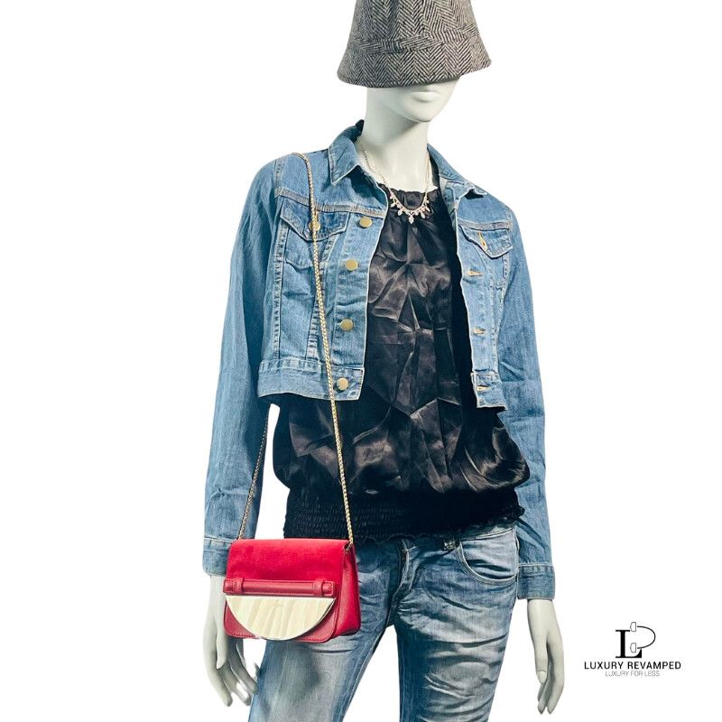 FURLA Metropolis Clutch with removable chain (B2W-FU-60)