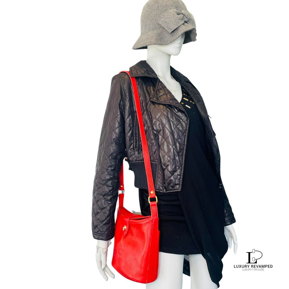 LONGCHAMP Bucket-type Leather Crossbody Bag (BC-LC-426)