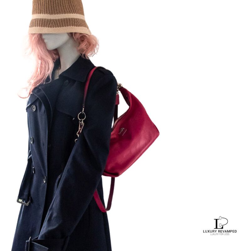 COACH Pink Leather Two-way Hobo Bag	(B2W-CO-990)