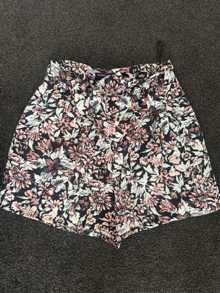 The fifth label floral shorts