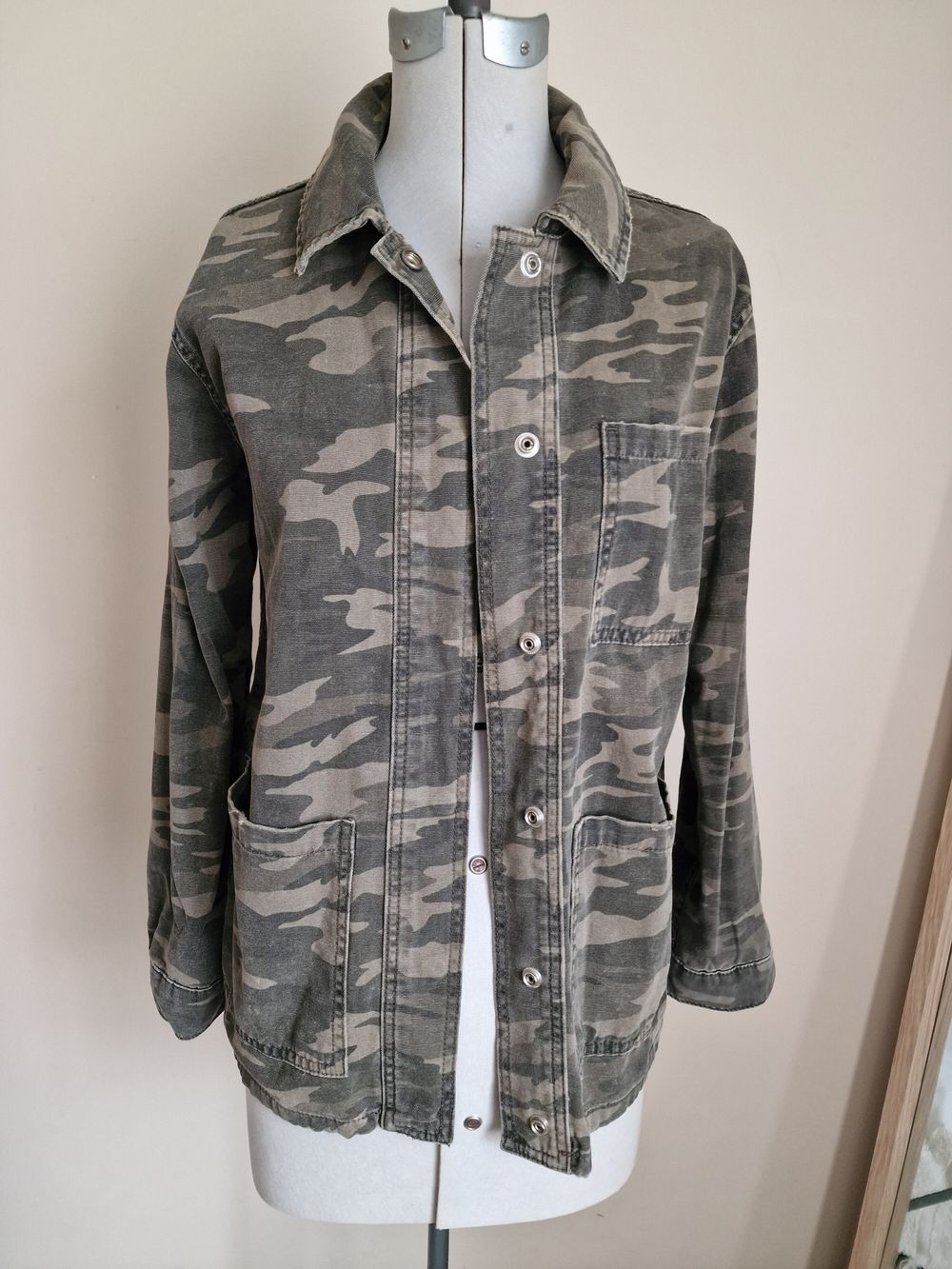 Topshop Camo Jacket denim feel Size 10/M