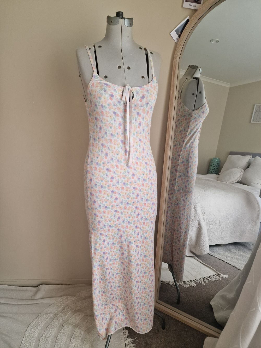 Zara Floral Knit maxi Dress size small