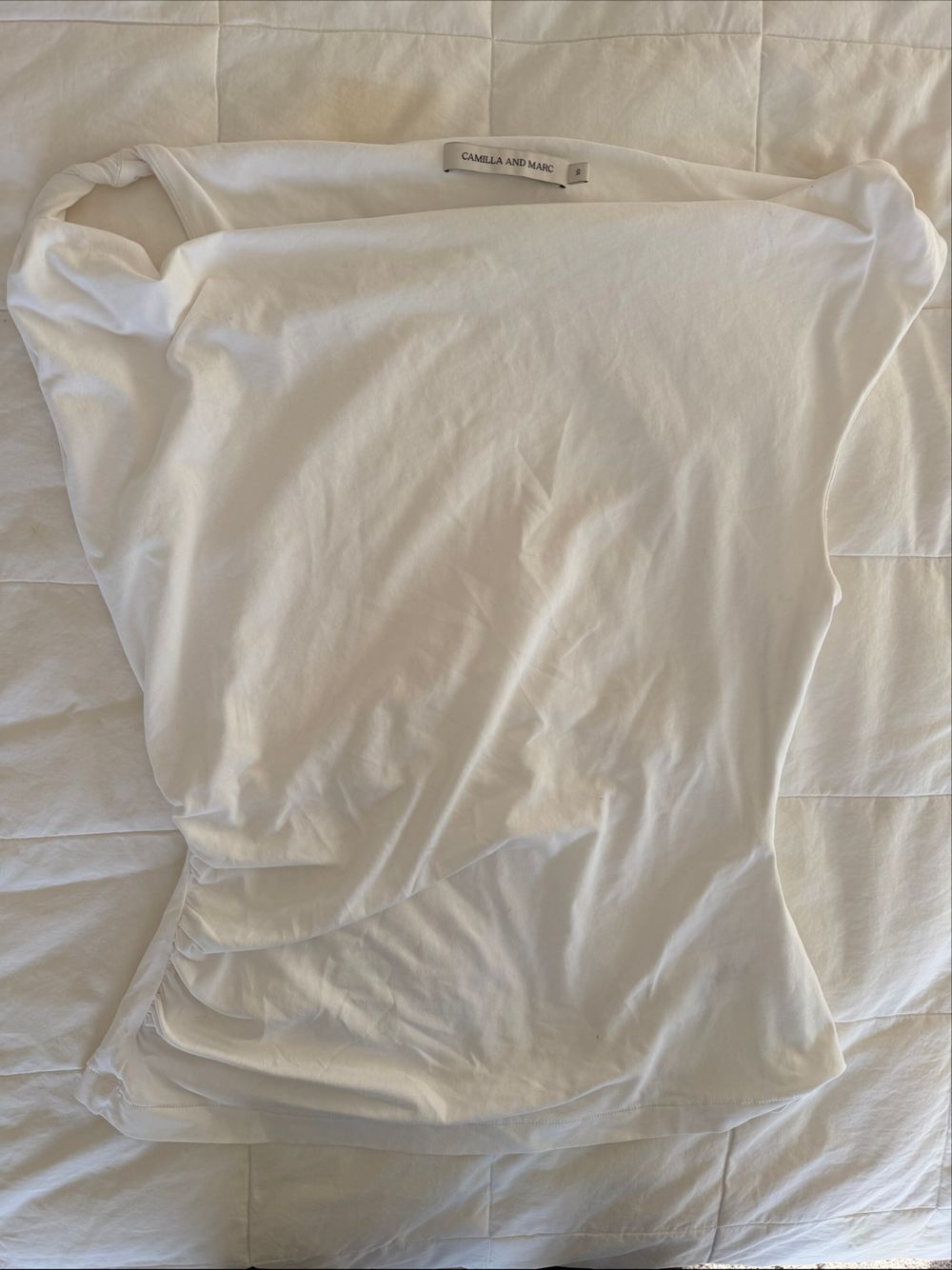 CAMILLA & MARC twist shoulder white top (10)