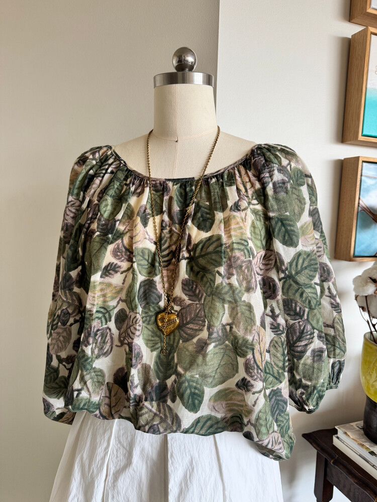 Peasant blouse