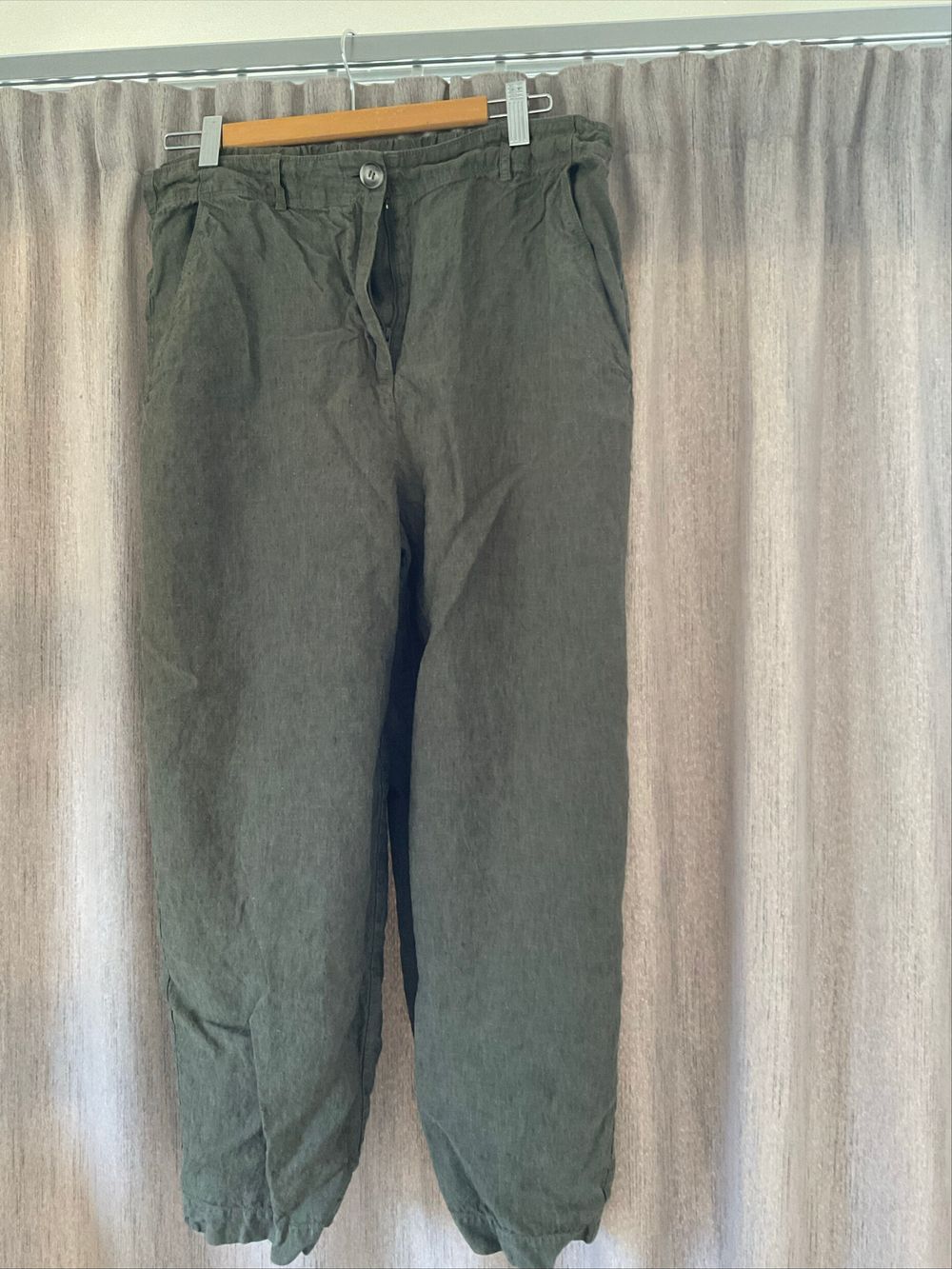 size 14 country road Linen pants