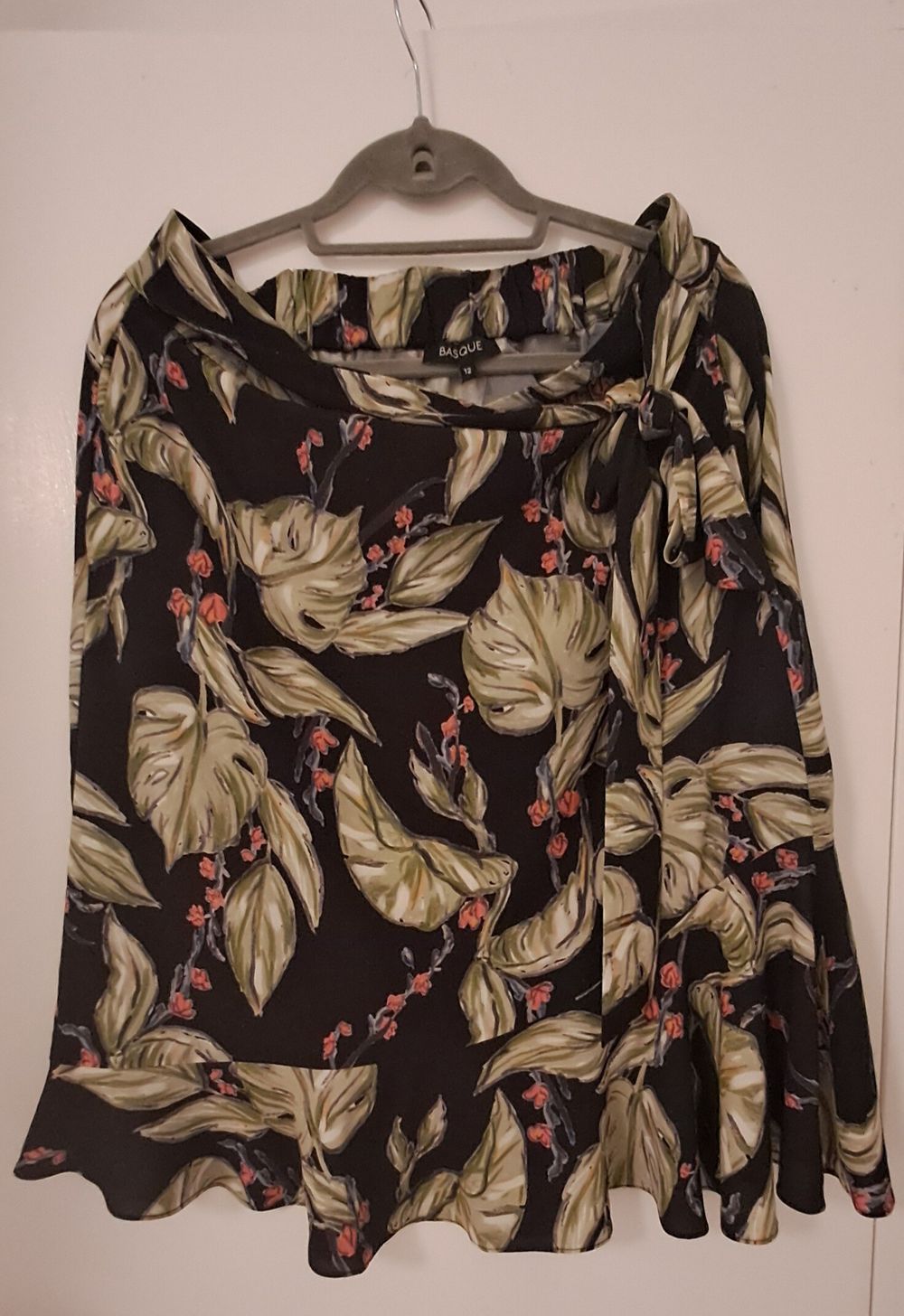 Basque Black Green Leaf Skirt