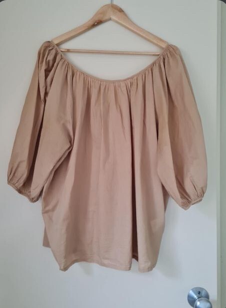 Masha Blouse size small