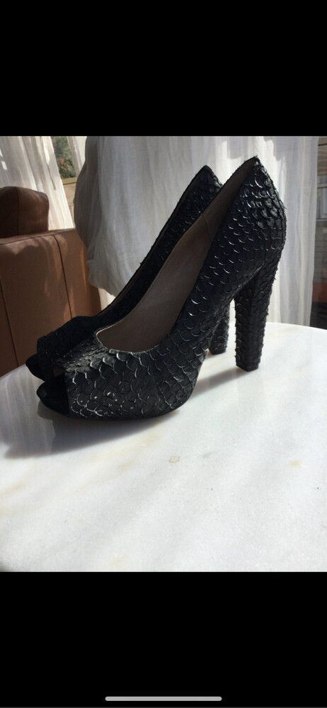 Designer House of Harlow 1960 high heels EU 41