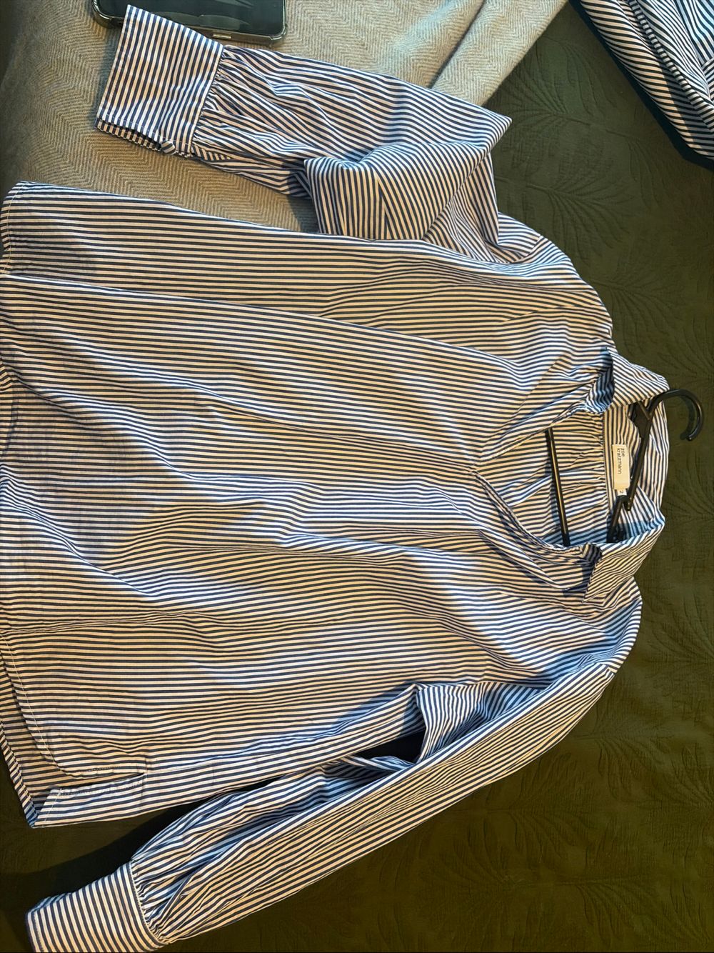 striped shirt
