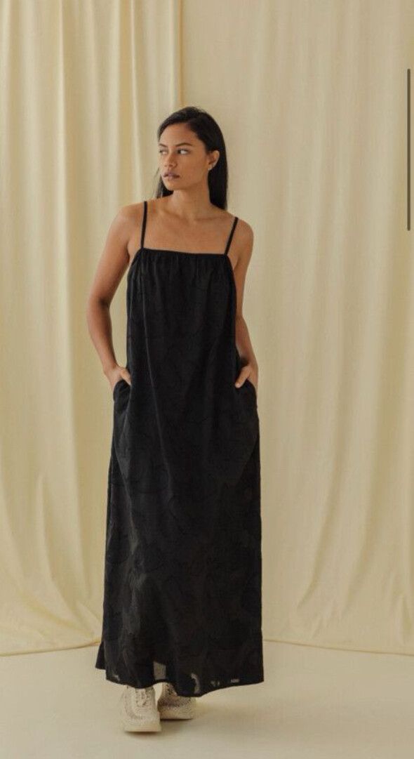 Mina - Daylight Dress Black Burnout