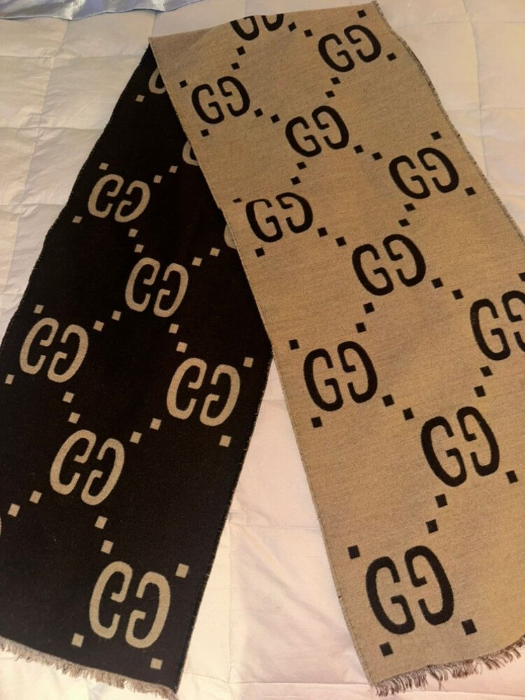 Gucci Beige Brown GG Scarf