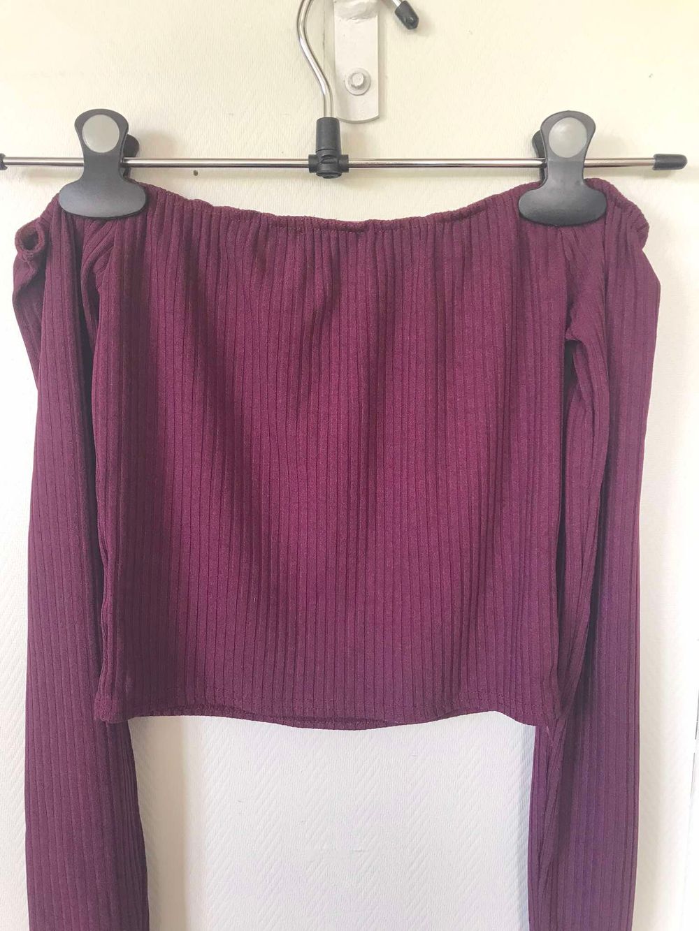 BRAND NEW: Longsleeve Off-shoulder Top - Purple