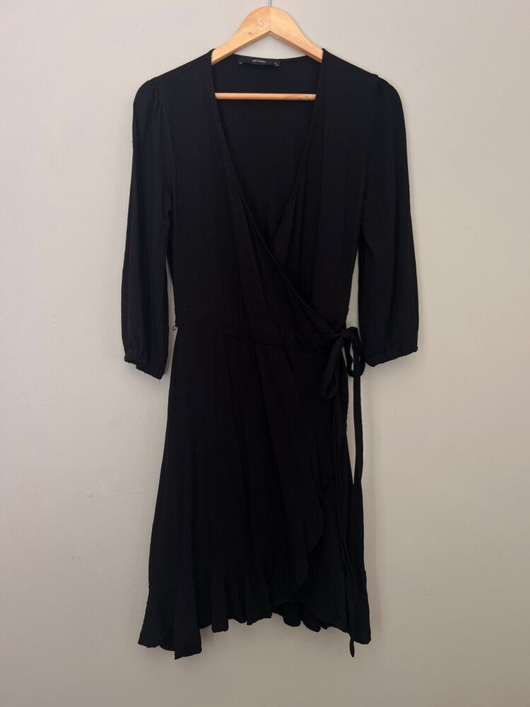 Decjuba Black Dress