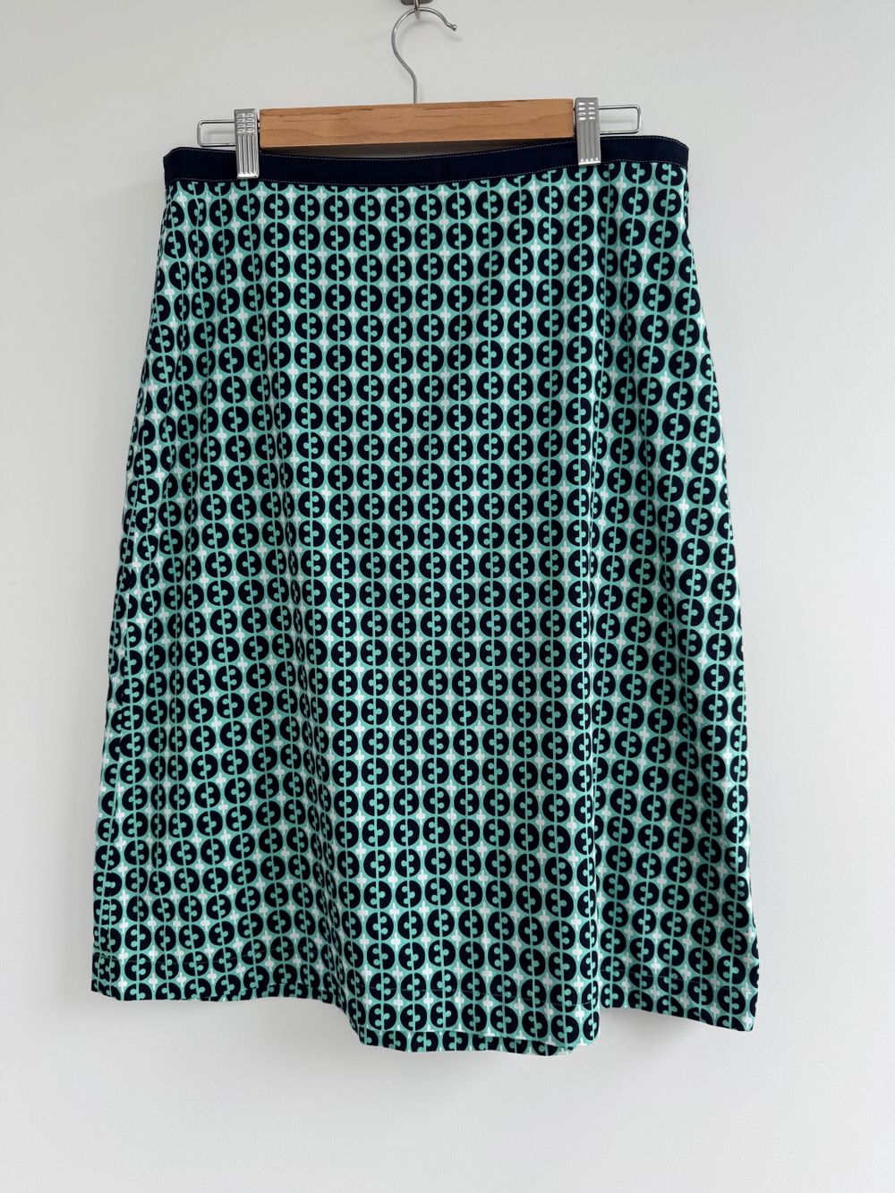 Midi skirt from Boden. Size 12