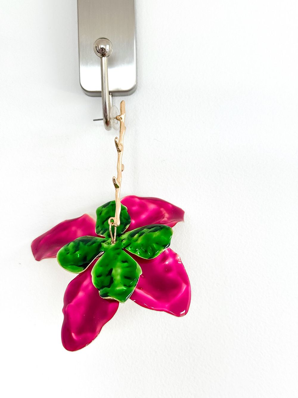 🌺 Bold Floral Statement Earrings, Pink & Green Enamel