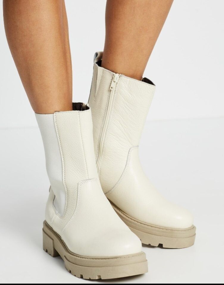 Mollini White Boots