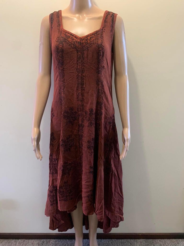 Size L Gorgeous Rayon Dress