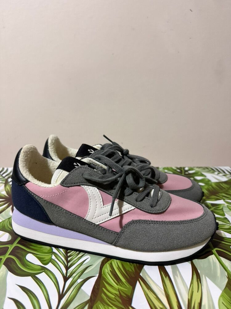 Size 39 NEW VICTORIA SNEAKER PINK