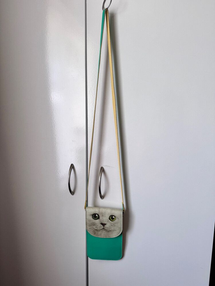 Cute Cat‑Face Crossbody Bag