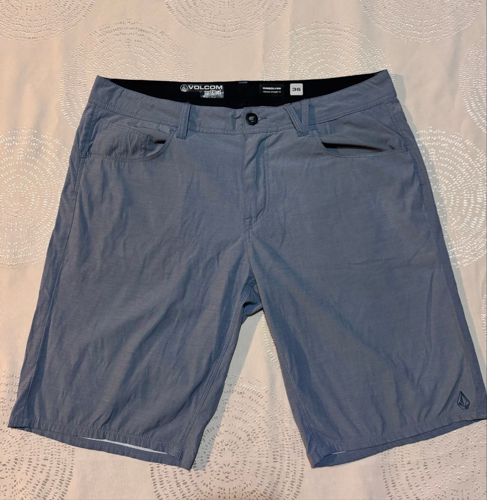 Volcom Surf & Turf Dissolver Shorts – Size 36