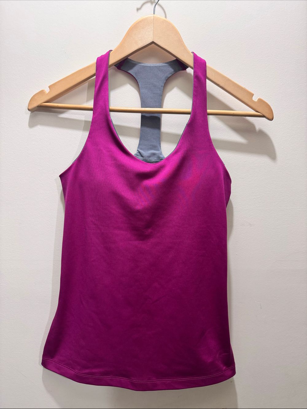 Nike Dri‑Fit Sports Tank — Size S (With Padded Bra)