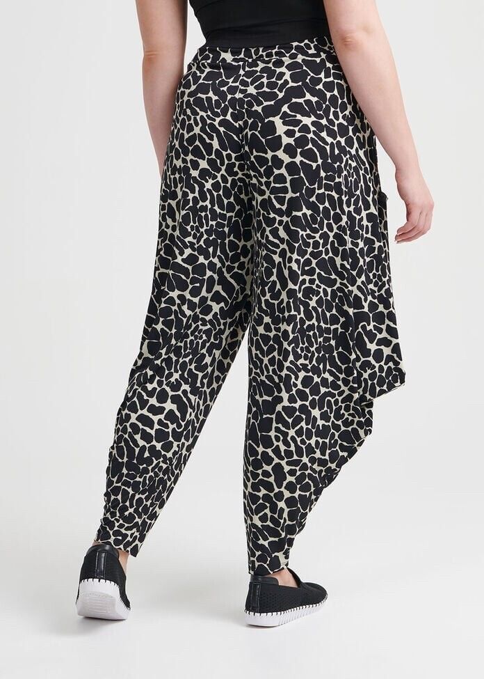 Size 22 Collage Pant in Print