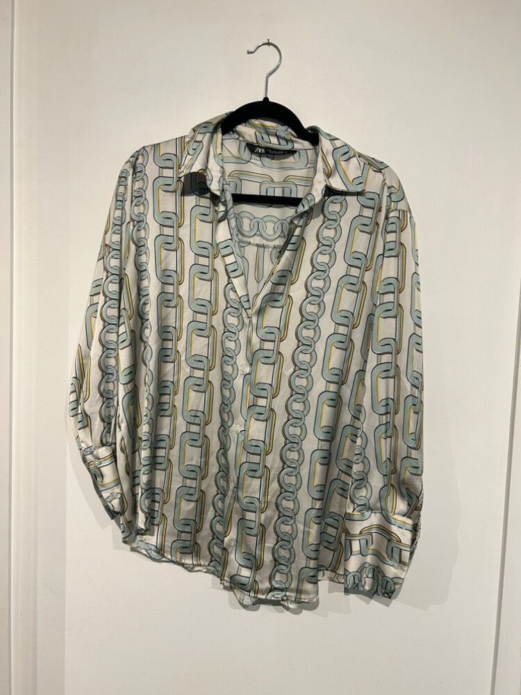 Zara Blue Chain Print Shirt