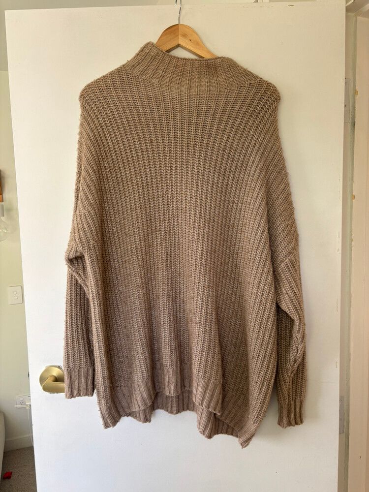 DISSH Knit Jumper