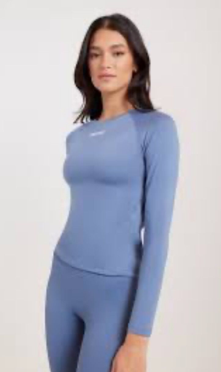 Long sleeve top