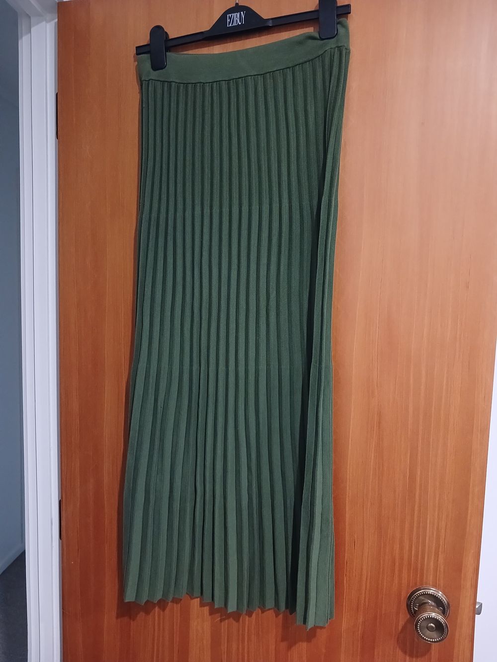 Trenery Green Pleated Skirt