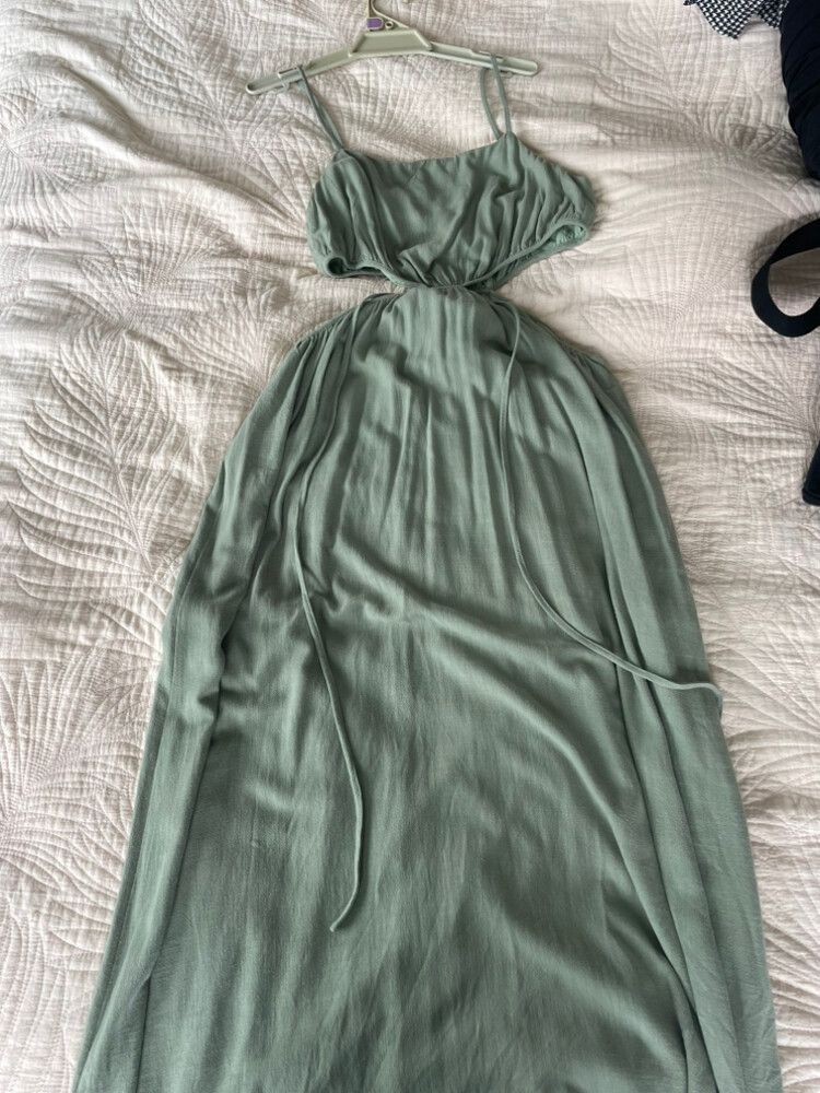 green emerald velvet dress Gisele Maxi Dress - Olive - Buy Women's Dresses