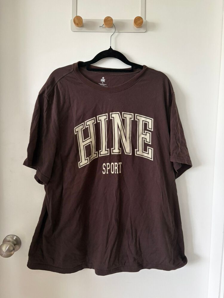 Hine Sport Varsity tee