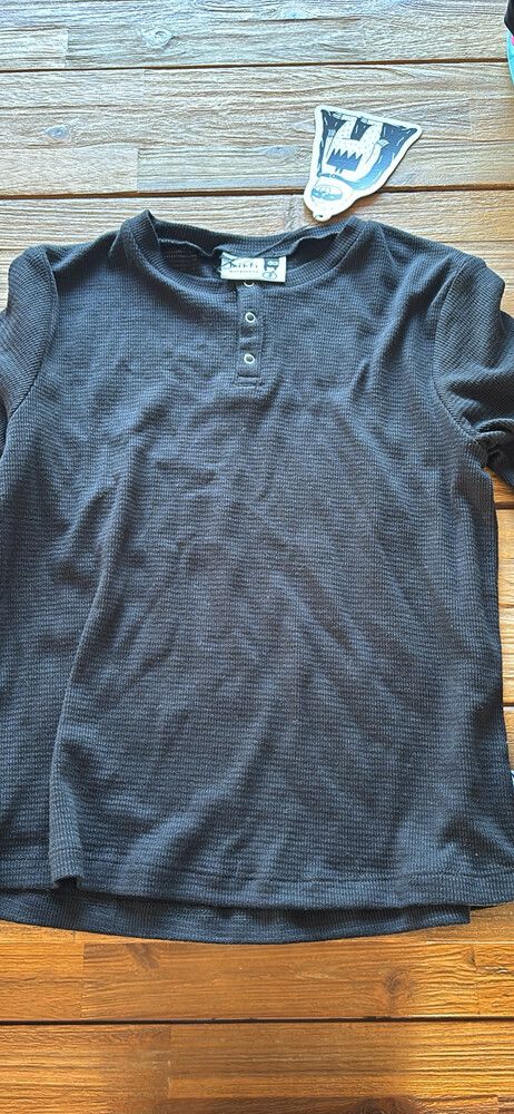 Minti Black Long Sleeve