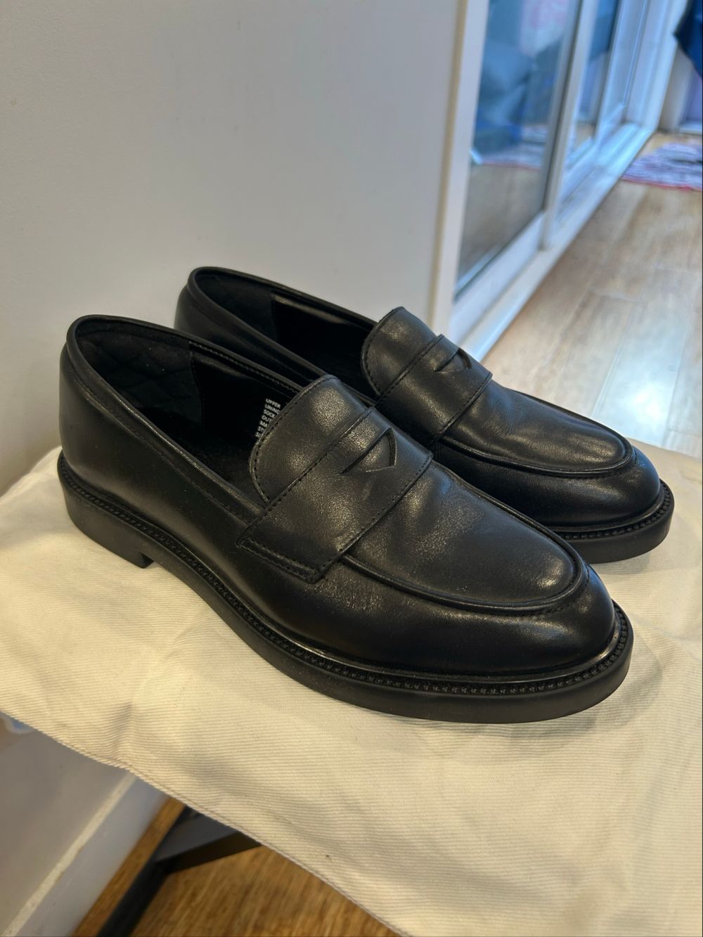 Pulp Noir Remi leather loafers