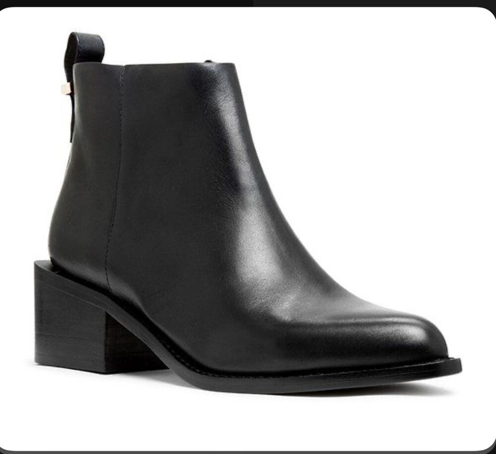Mi Piaci Black Ankle Boot Original Style